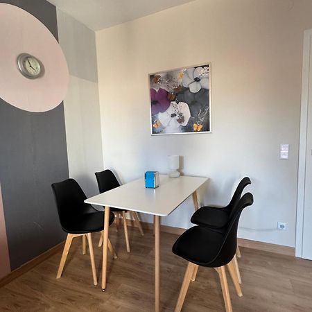 Apartment 55 I Cental Hof I Wifi I Tv Buitenkant foto
